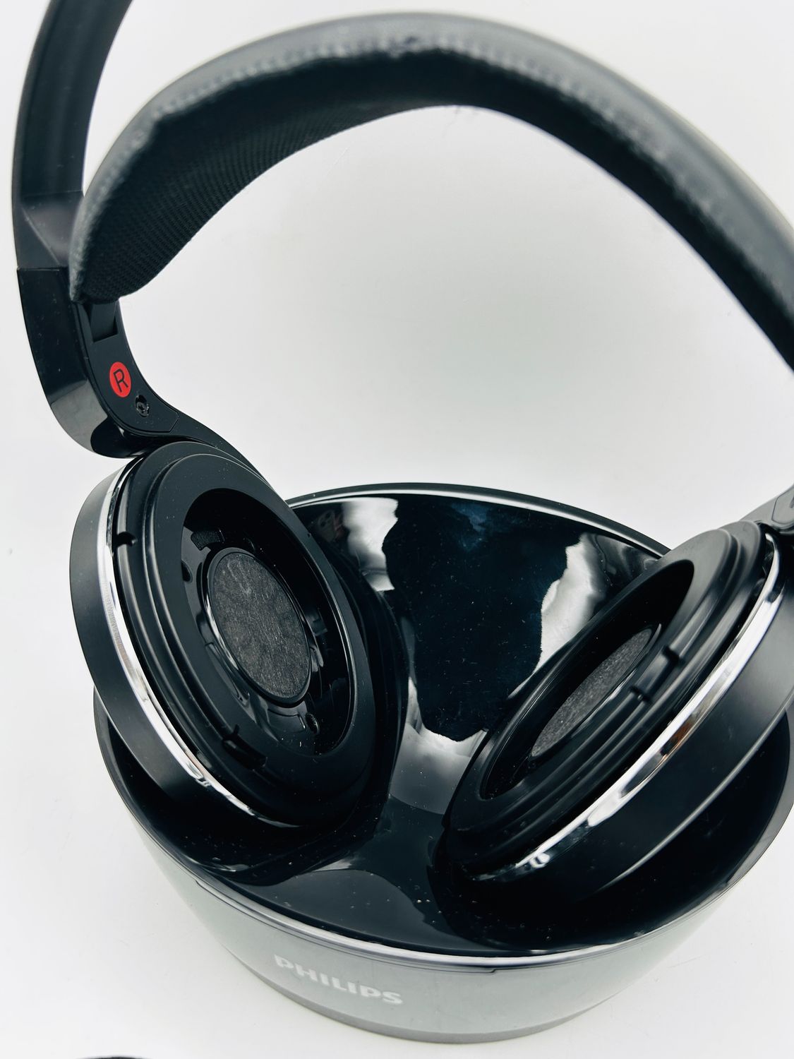 Philips SHD8850/12 - Słuchawki do telewizora z ładowarką