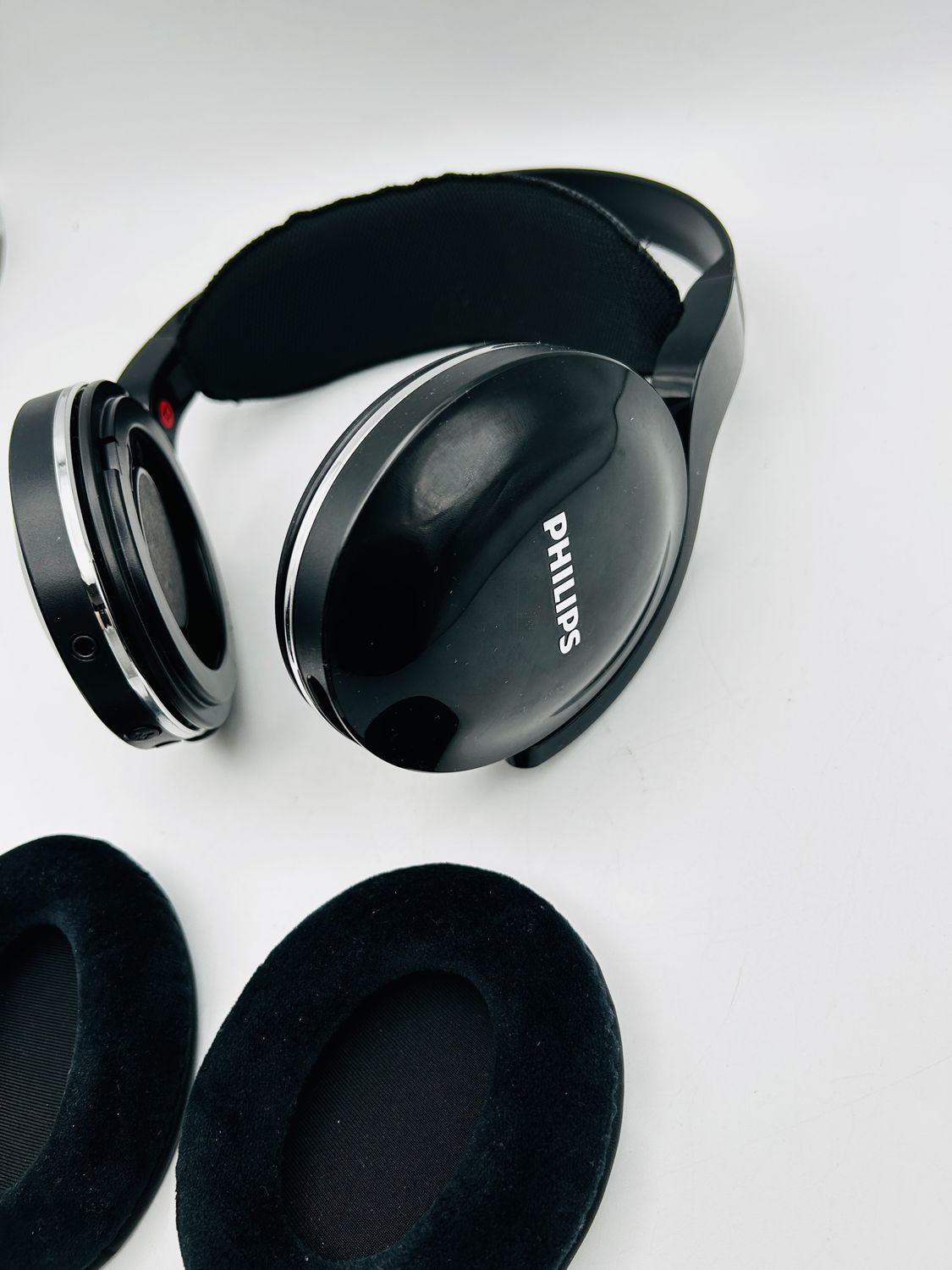 Philips SHD8850/12 - Słuchawki do telewizora z ładowarką