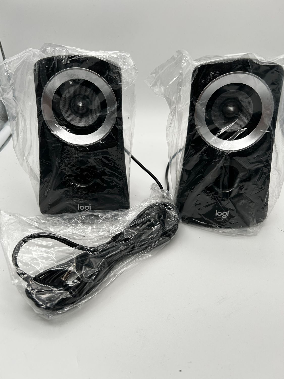 Logitech Z313 głośnik, czarny