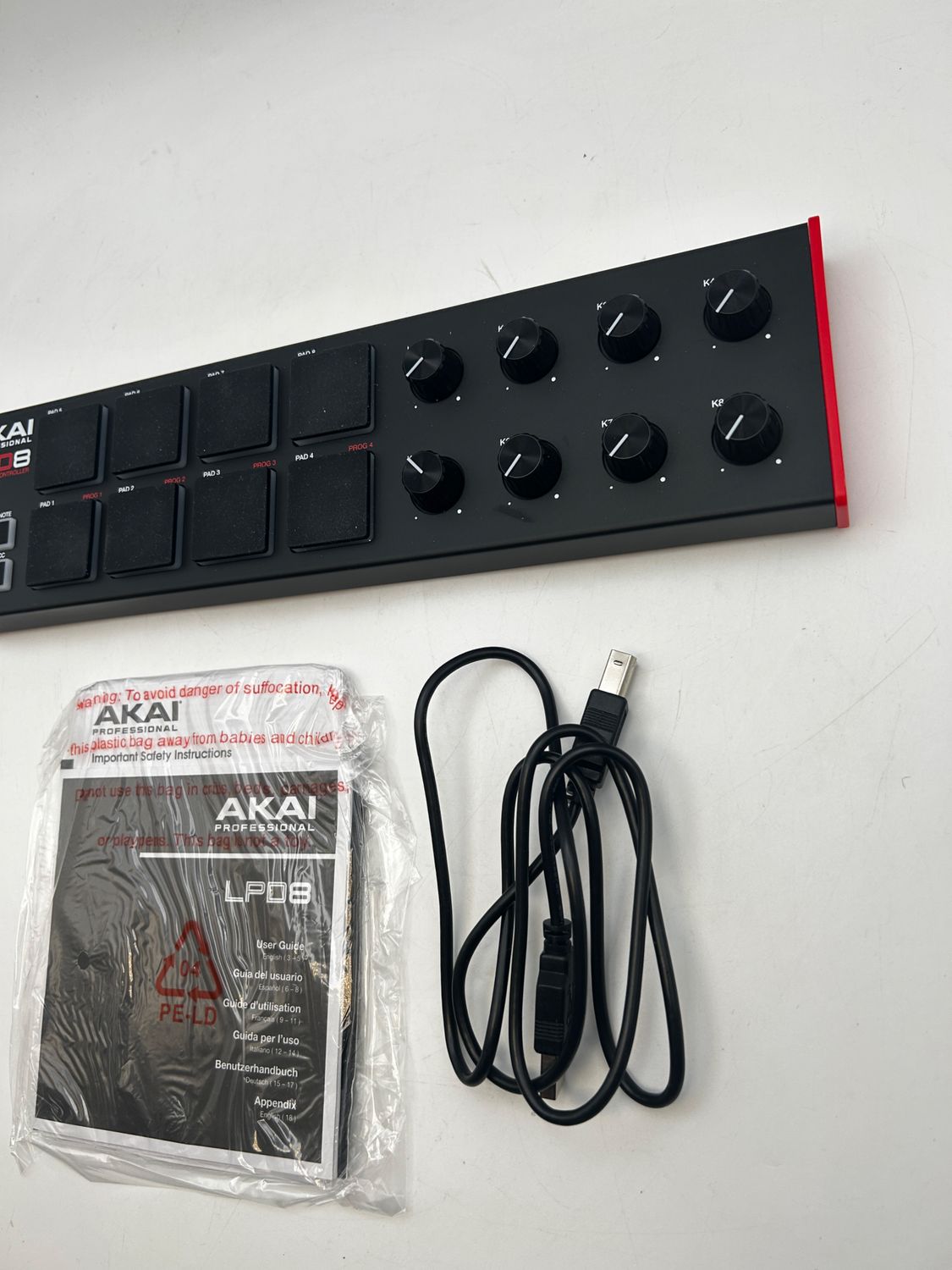 Akai Professional LPD8 MK2 – kontroler USB MIDI