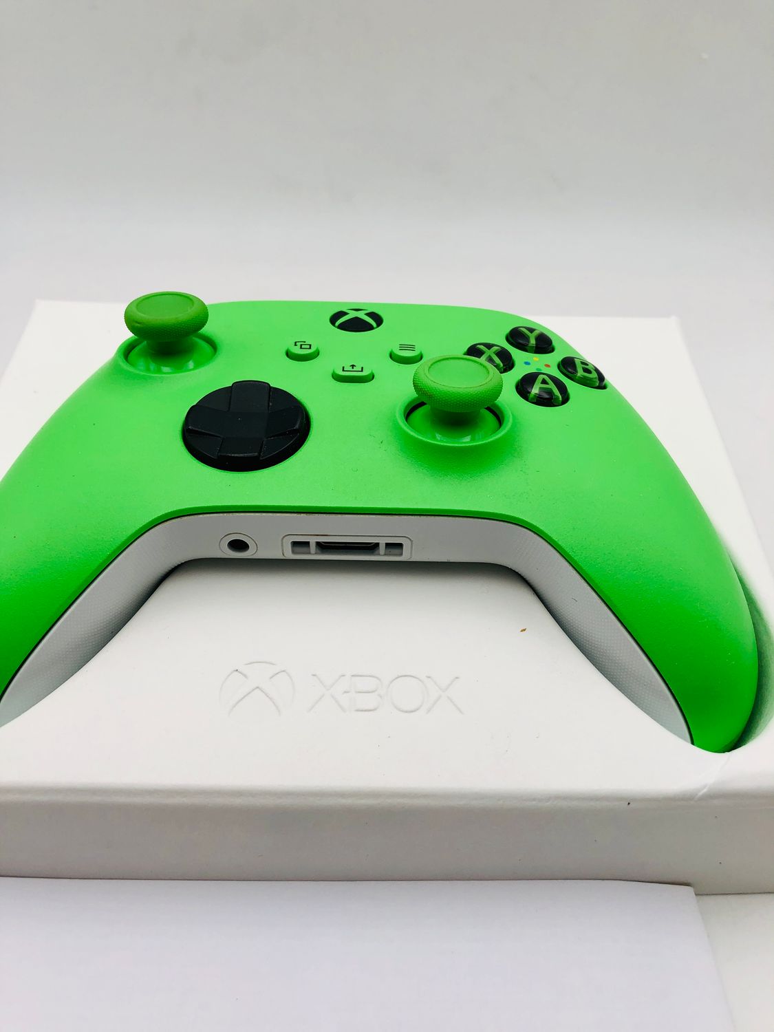 Bezprzewodowy kontroler Xbox – Velocity Green
