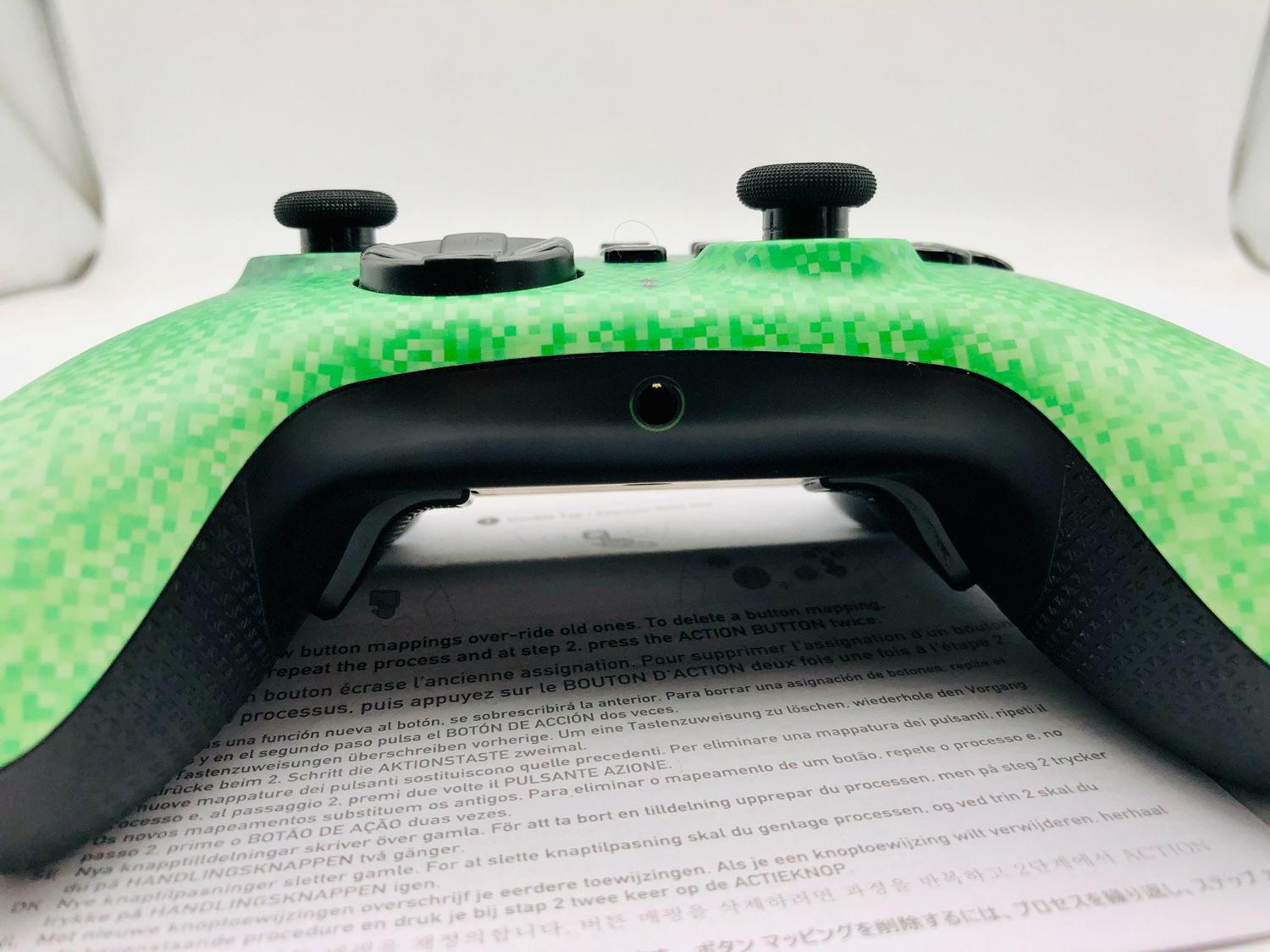 Turtle Beach REACT-R Controller Pixel
