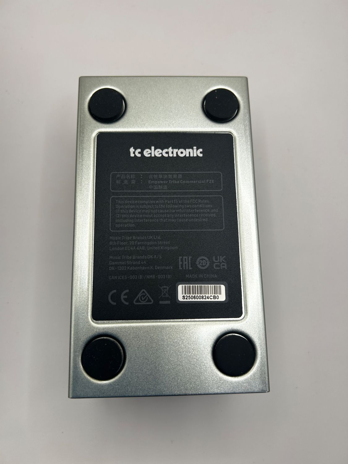 TC Electronic THUNDERSTORM FLANGER w stylu vintage z całkowicie analog