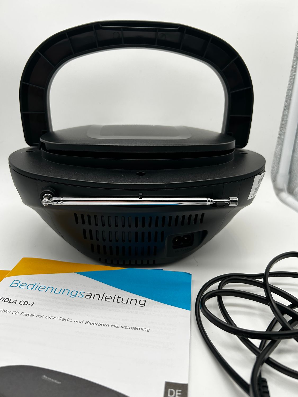 TechniSat VIOLA CD-1 – przenośny stereofoniczny odtwarzacz CD
