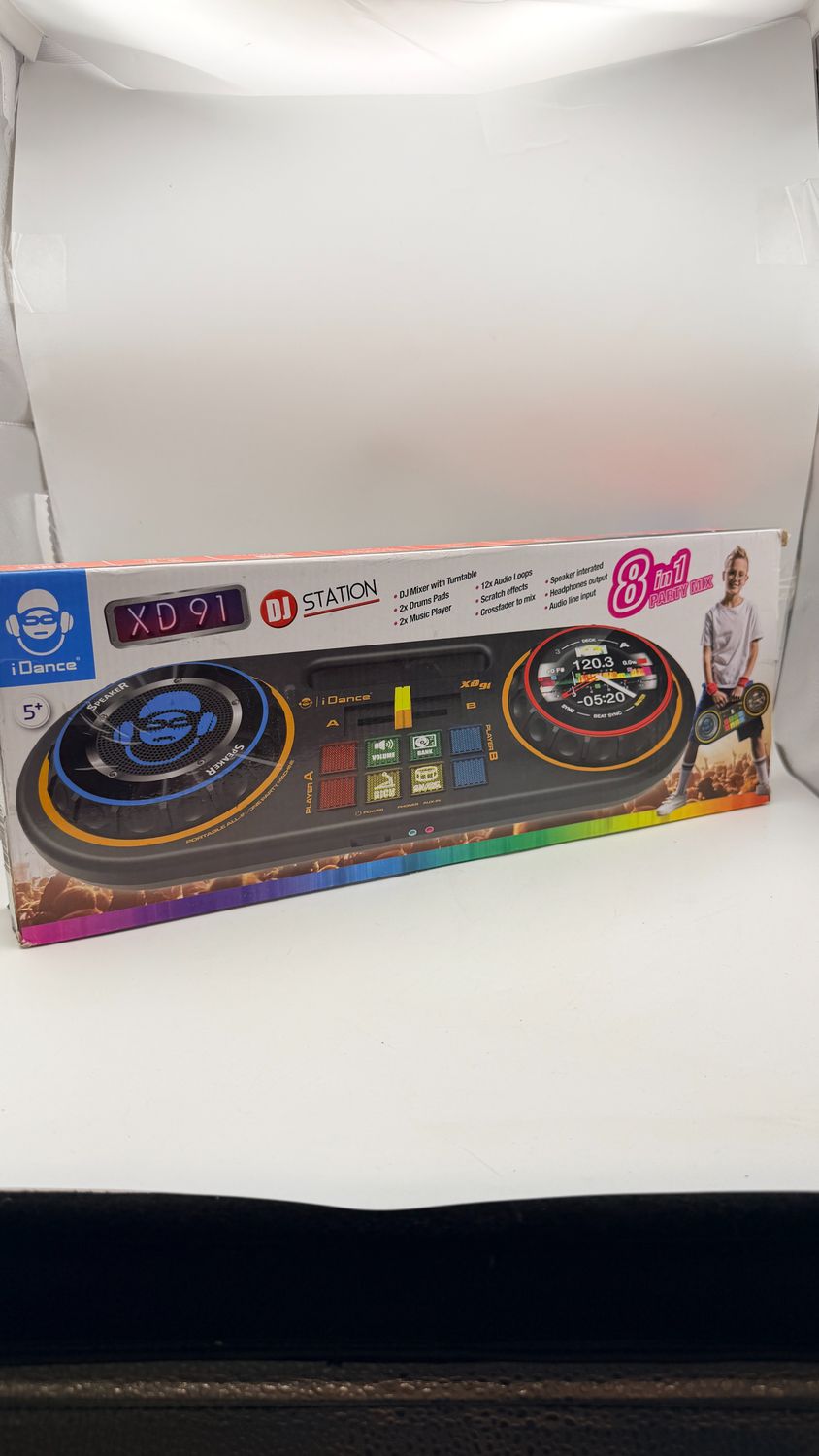 Cefa Toys – mikser DJ 8 w 1 dla dzieci