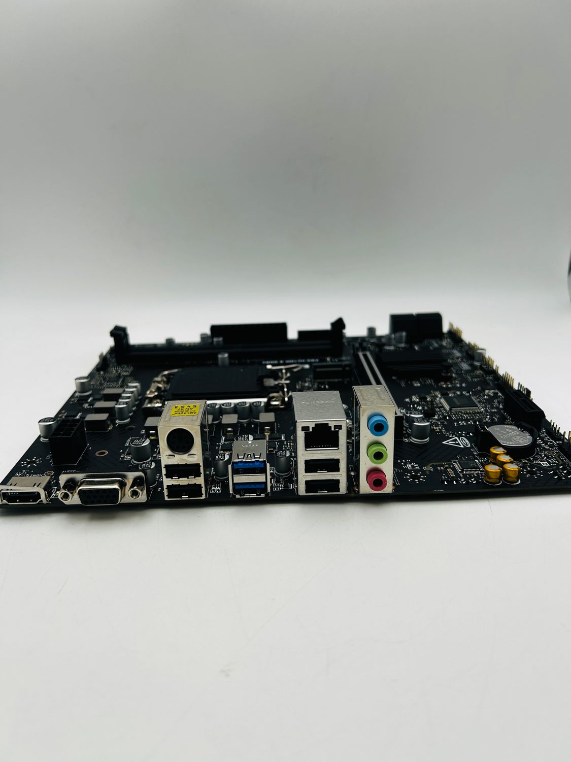 PRO H610M-E DDR4