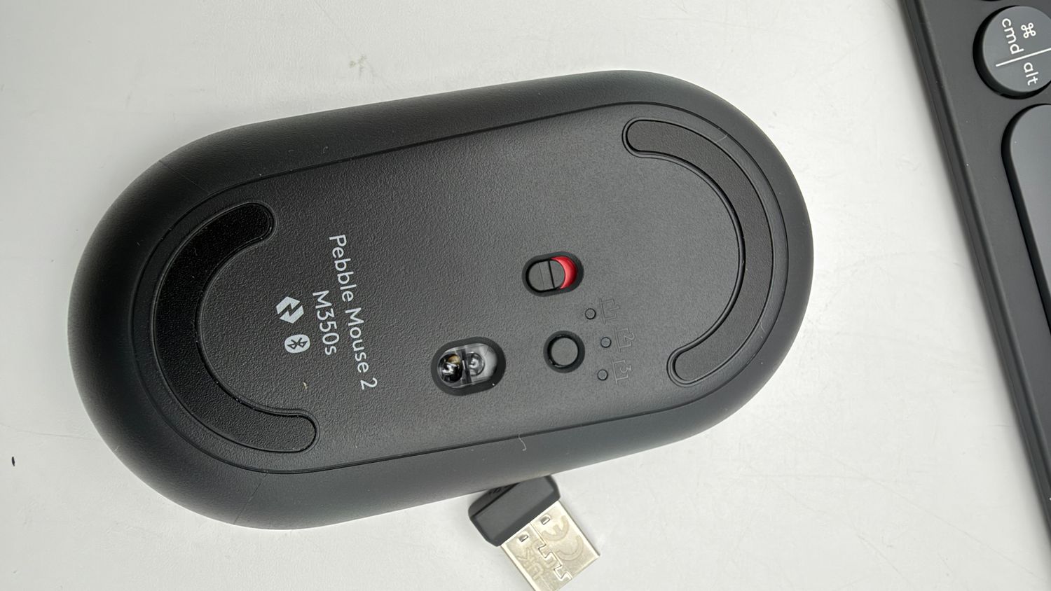 Logitech Pebble 2 Combo, bezprzewodowa klawiatura i mysz grafitowa