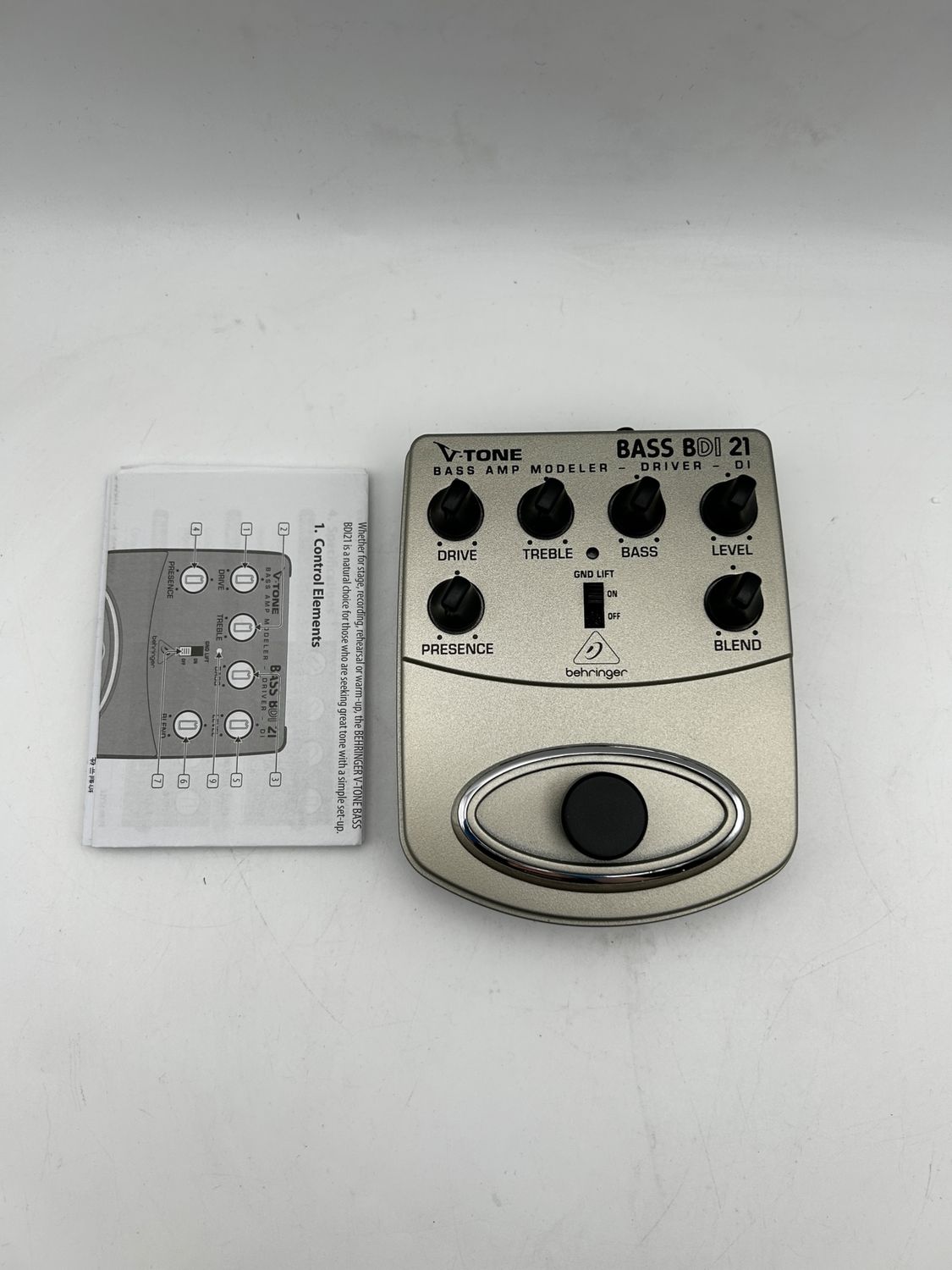 Behringer BDI21 analogowy przedwzmacniacz i pedał efektów