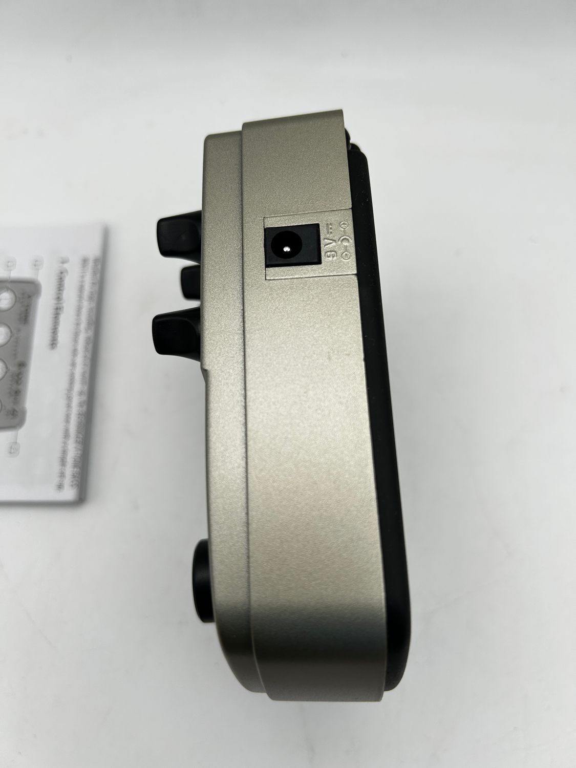 Behringer BDI21 analogowy przedwzmacniacz i pedał efektów
