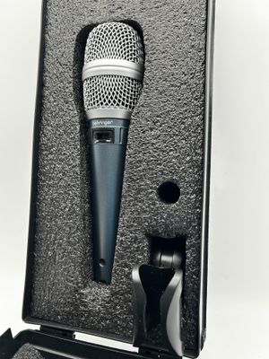 Behringer SB 78A