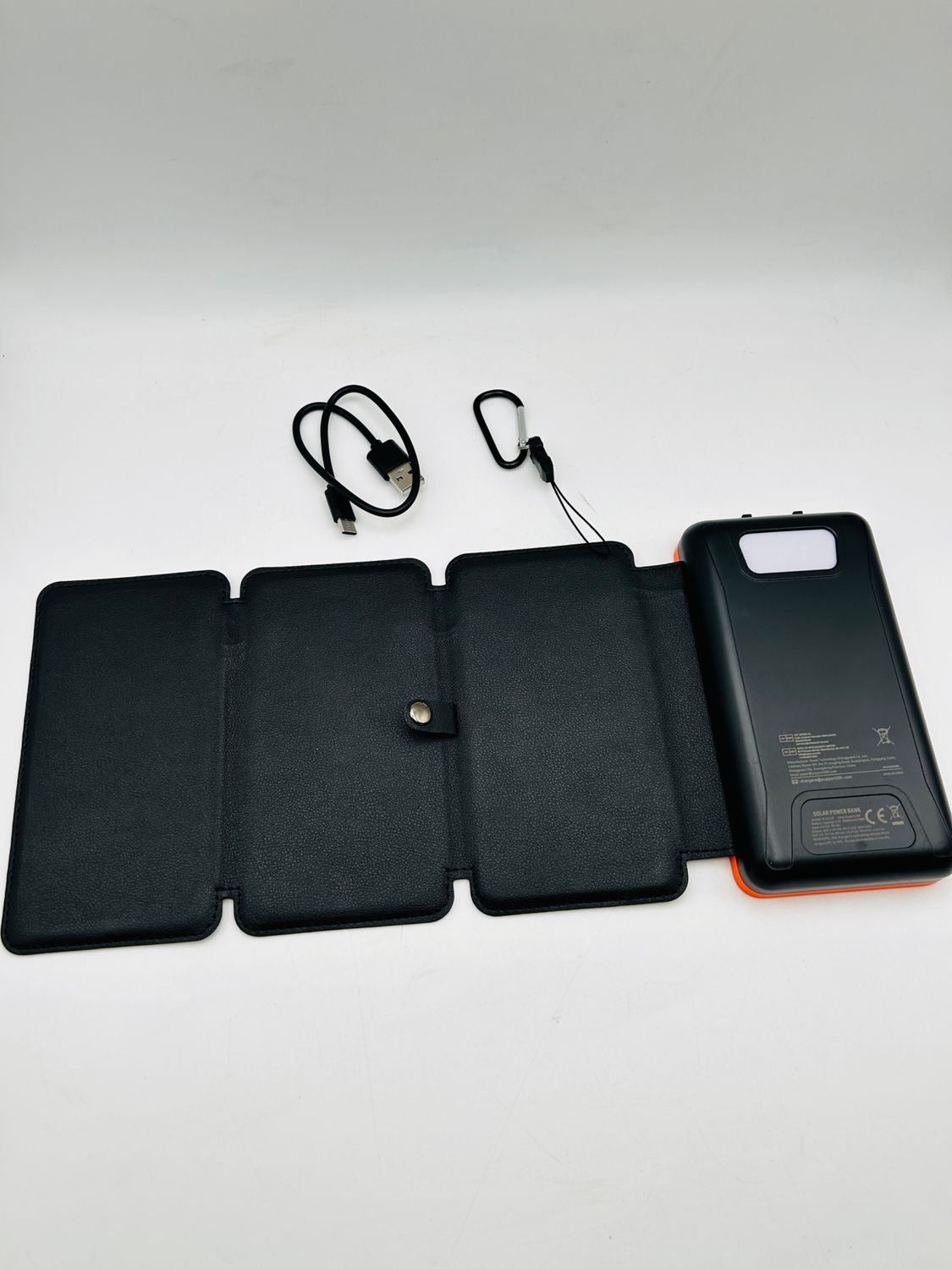 Ładowarka solarna 20000 mAh – powerbank solarny z szybkim ładowaniem 22,5 W