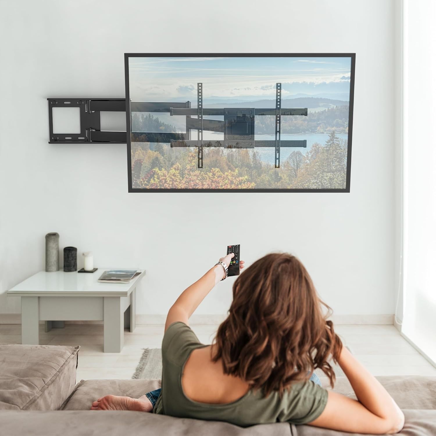 Uchwyt ścienny do TV BONTEC CT139M z ekstra długim ramieniem 1040 mm