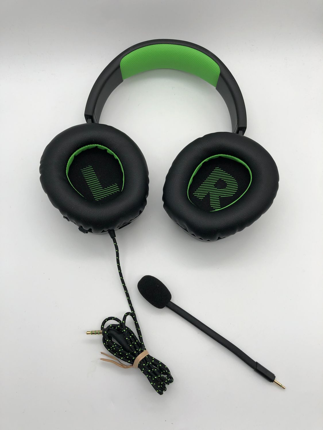 JBL Quantum 100P – przewodowe słuchawki