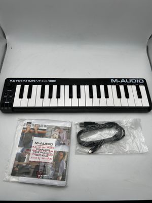 M-AUDIO Keystation Mini 32 MK3 — ultra-przenośny mini kontroler klawiaturowy