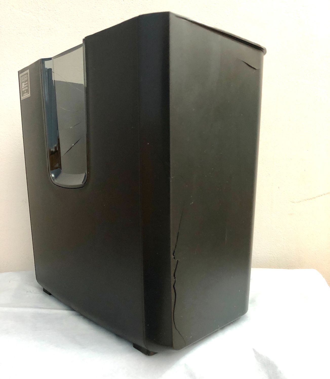 Fellowes Powershred 8Cd – niszczarka do dokumentów 8 arkuszy, cięcie na ścinki P-4