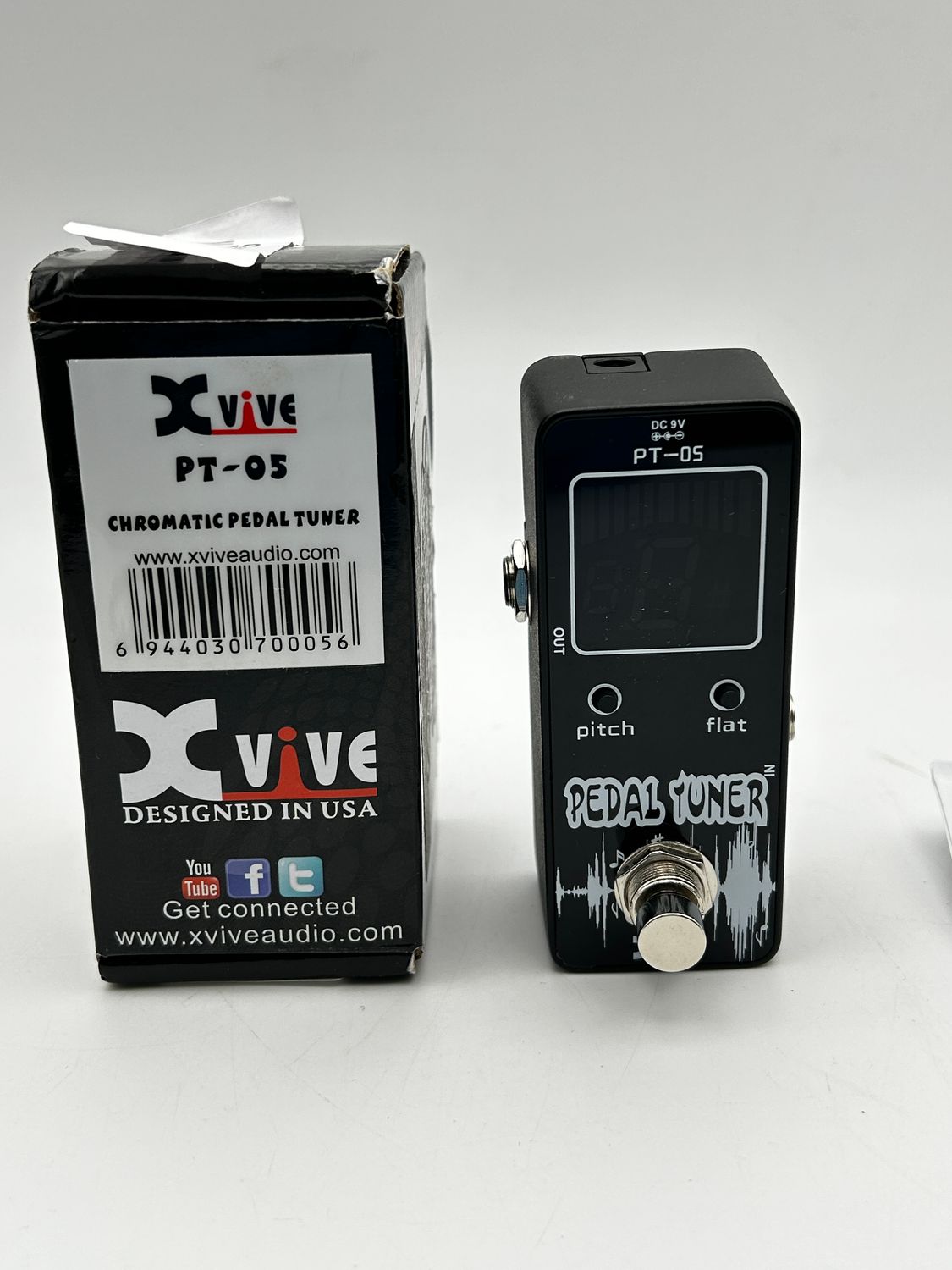 Xvive PT-05 — chromatyczny tuner pedałow