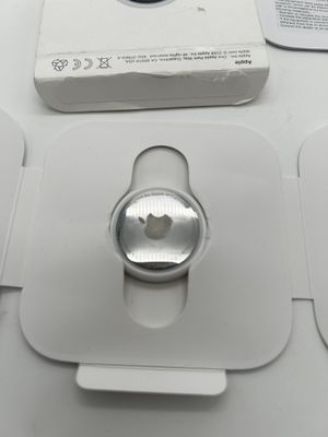 Apple AirTag (1. generacja) zestaw 4 szt. - Znajdź i miej swoje rzeczy