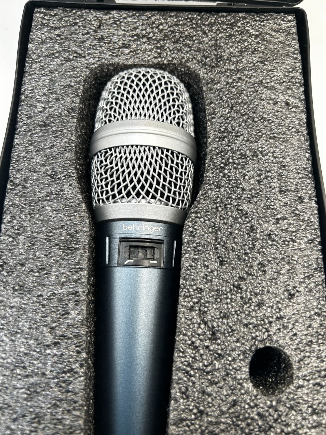 Behringer SB 78A kardioidalny mikrofon pojemnościowy