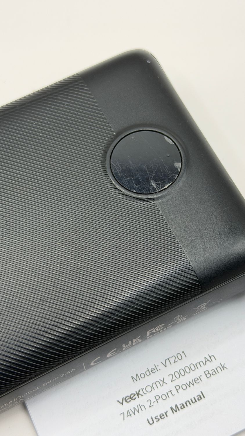 VEEKTOMX Power Bank 20000 mAh z wbudowanymi kablami