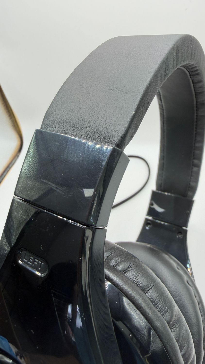 Shure SRH240A-BK-EFS – słuchawki nauszne