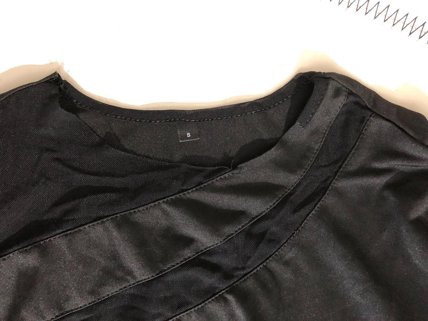 Eleganckie body damskie GORGLITTER z przezroczystą górą z siateczki, d