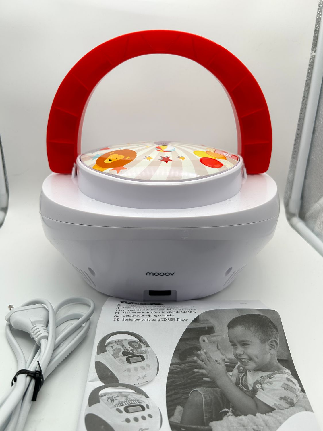 Metronic 477145 przenośny odtwarzacz CD USB/SD MP3 AUX 6 W