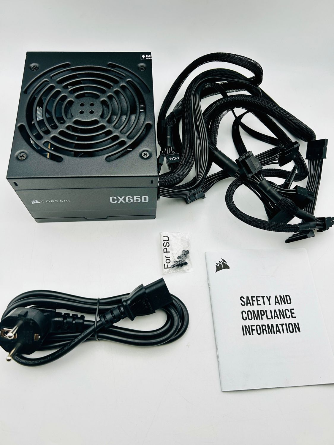 CORSAIR CX650 ATX 650W – zasilacz do komputera osobistego