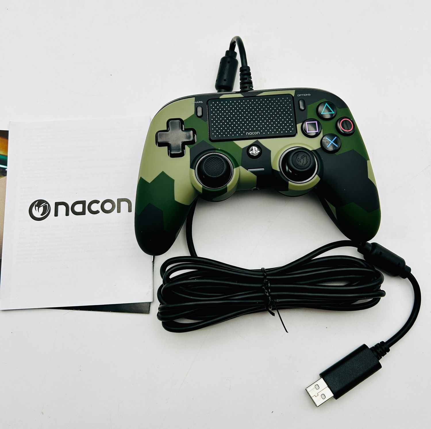 Przewodowy kontroler NACON Camo Green