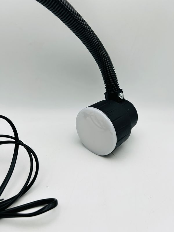 Lampa robocza LED z elastycznym ramieniem 1200 lm
