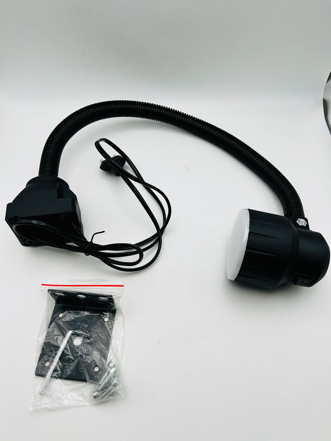 Lampa robocza LED z elastycznym ramieniem 1200 lm