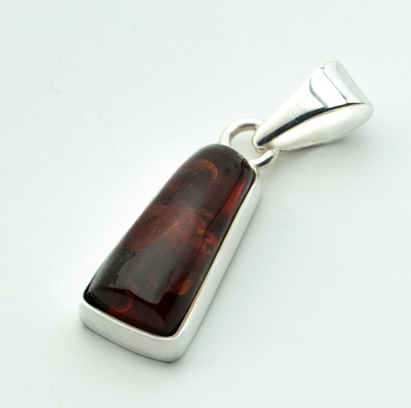 Bernstein Anhänger mit Silber 925