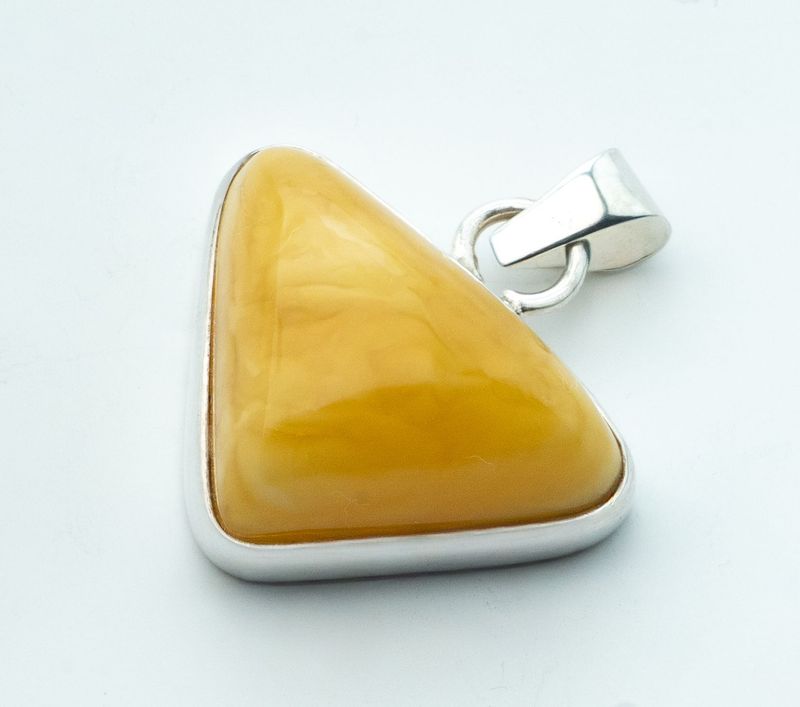 Bernstein Anhänger mit Silber 925