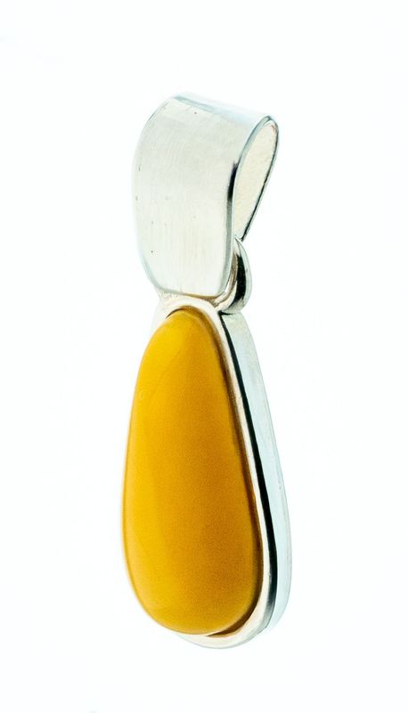 Bernstein Anhänger mit Silber 925