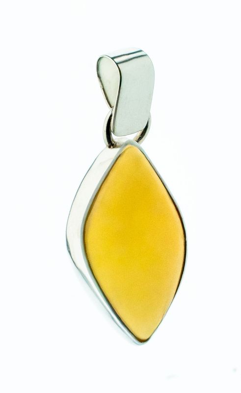 Bernstein Anhänger mit Silber 925