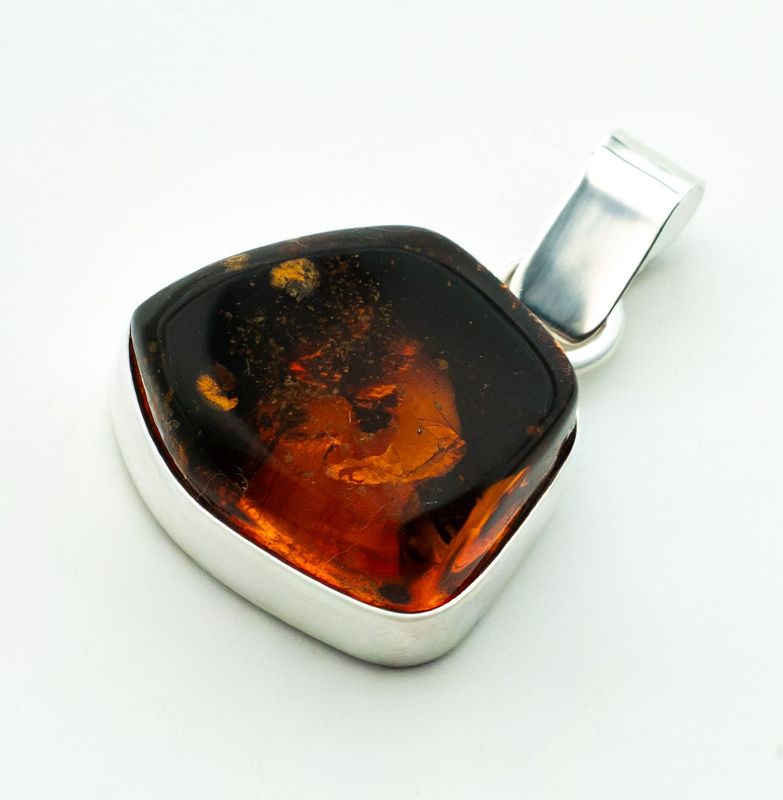Bernstein Anhänger mit Silber 925