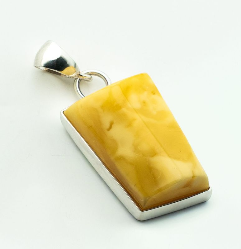 Bernstein Anhänger mit Silber 925