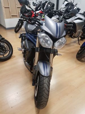 Triumph Speed Triple 1050 SE