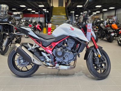 Honda CB750 Hornet