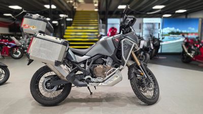 Hinda CRF1100A2 Africa Twin Adventure Sport