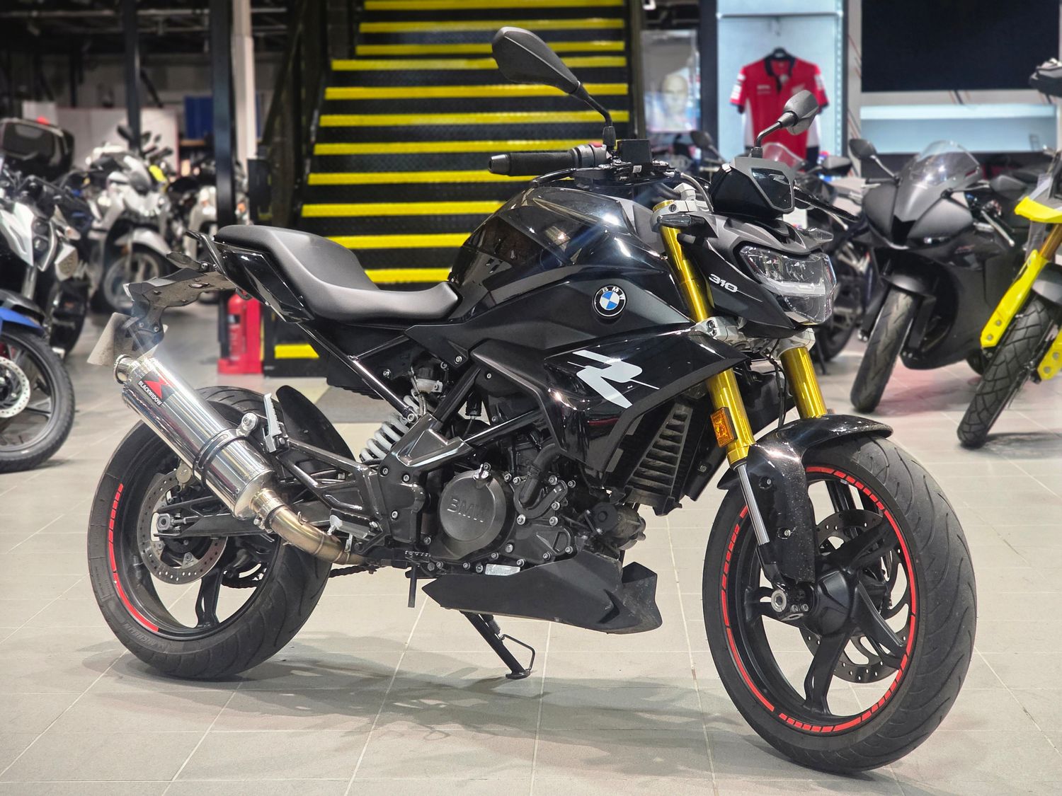 BMW G310R