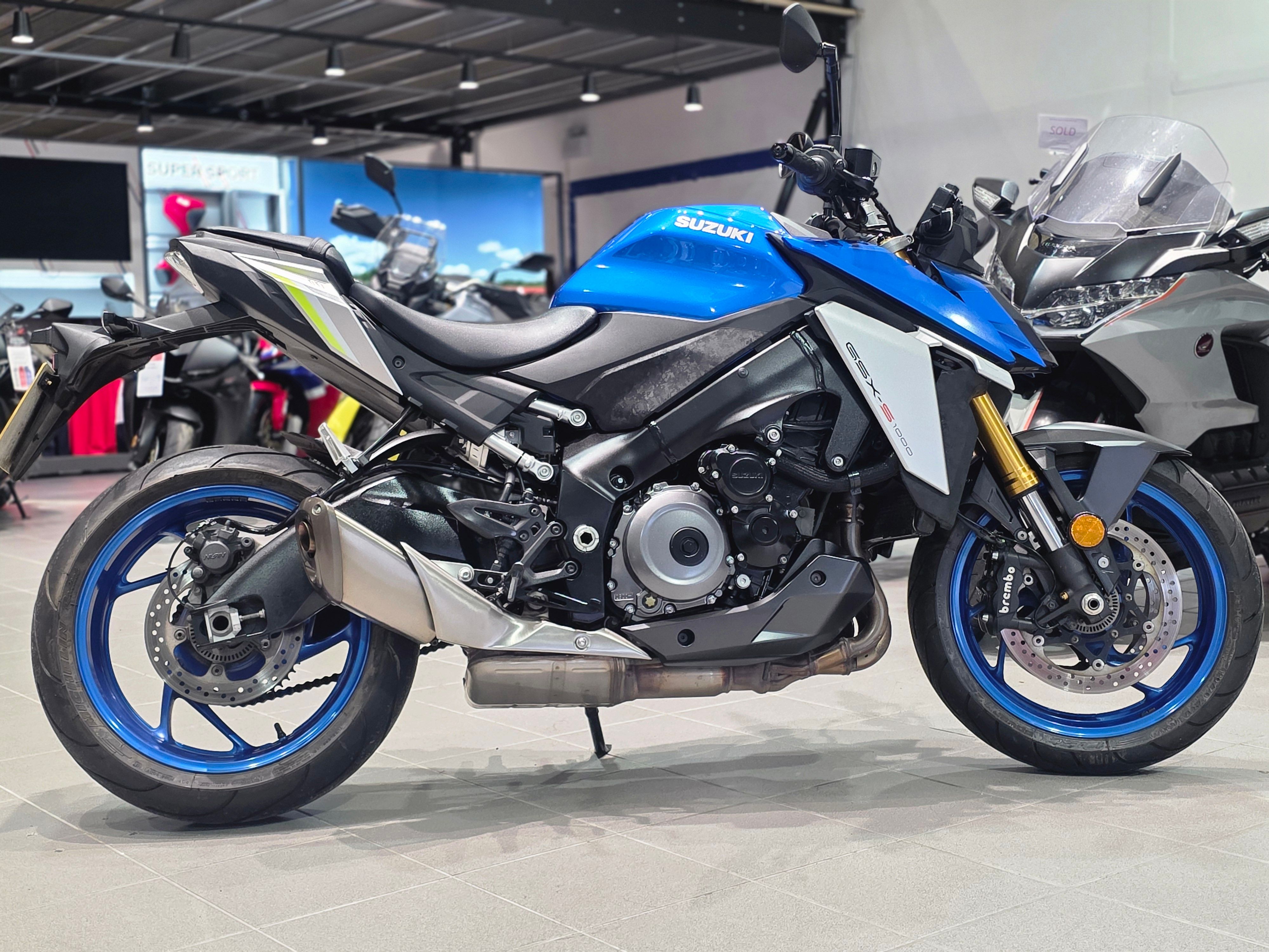 Suzuki GSX1000S