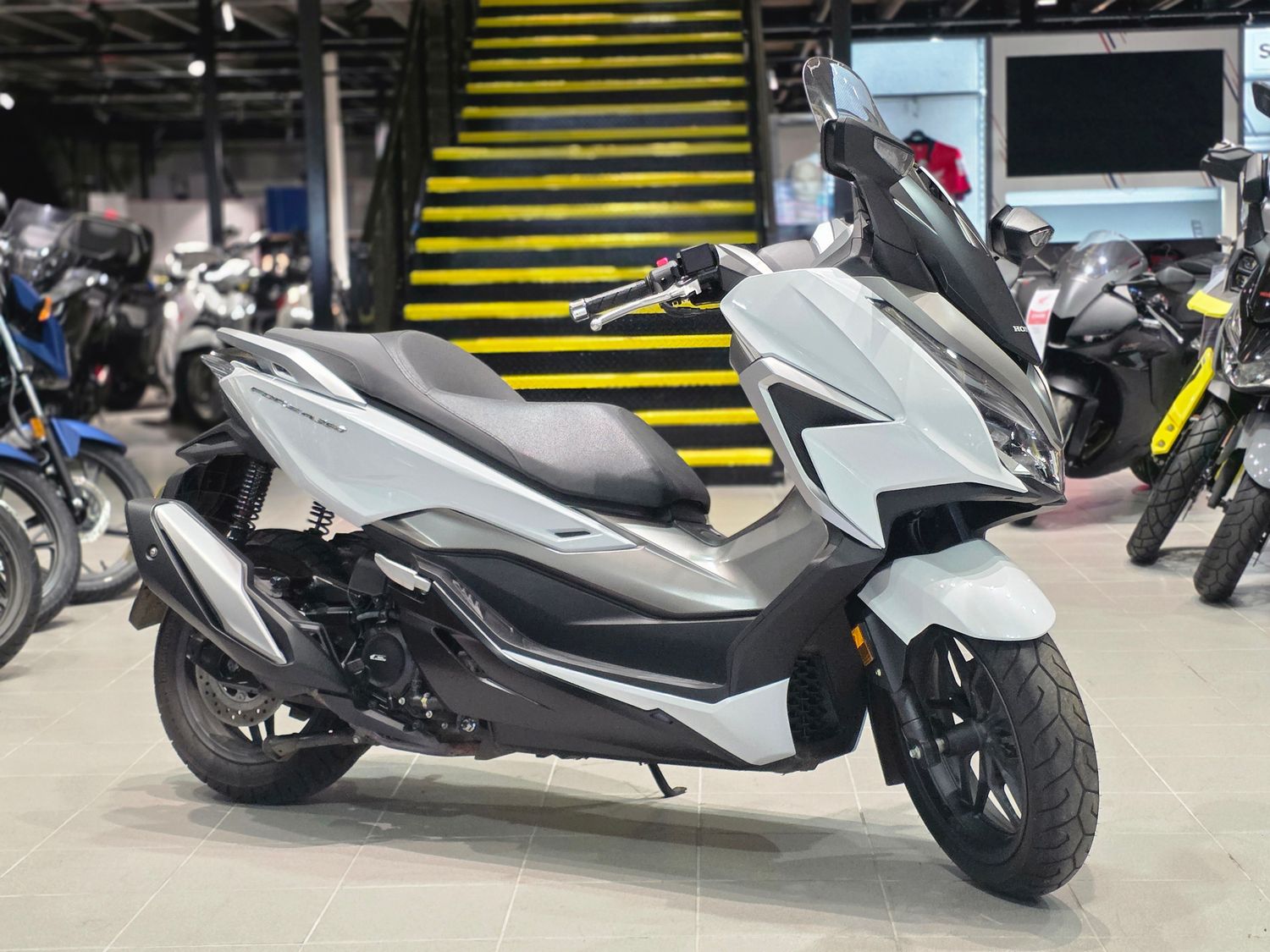 Honda NSS350 Forza