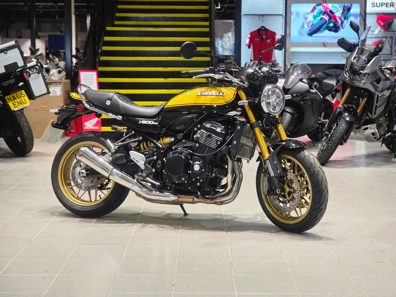 Kawasaki Z900RS SE