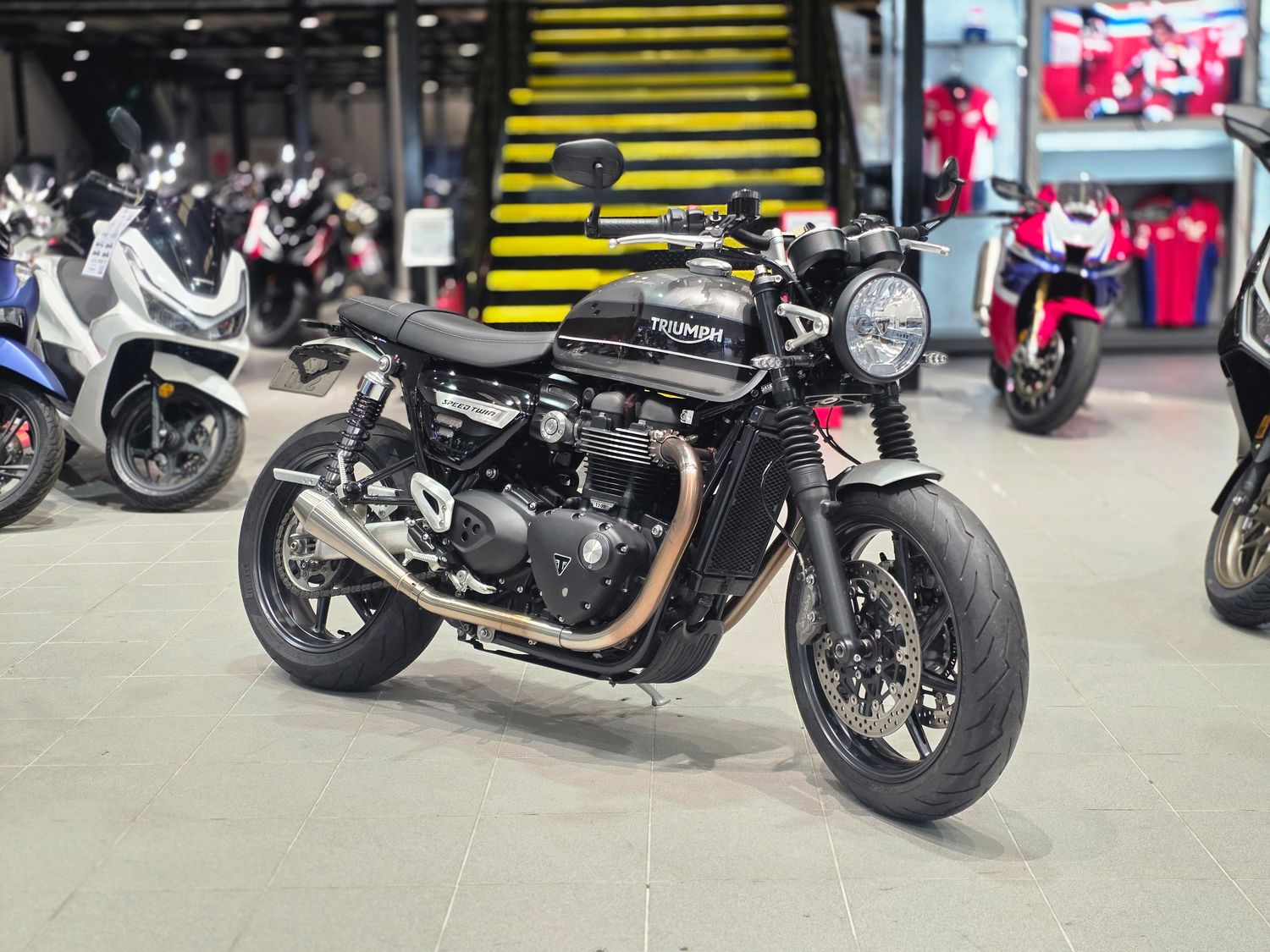 ** SOLD ** Triumph Speed Twin 1200