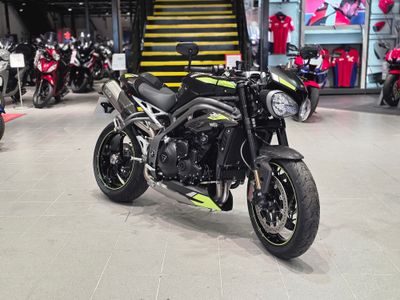 Triumph Speed Triple 1050 RS Triumph Speed Triple 1050 RS