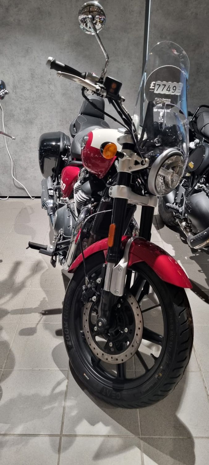 Royal Enfield Super Meteor 650