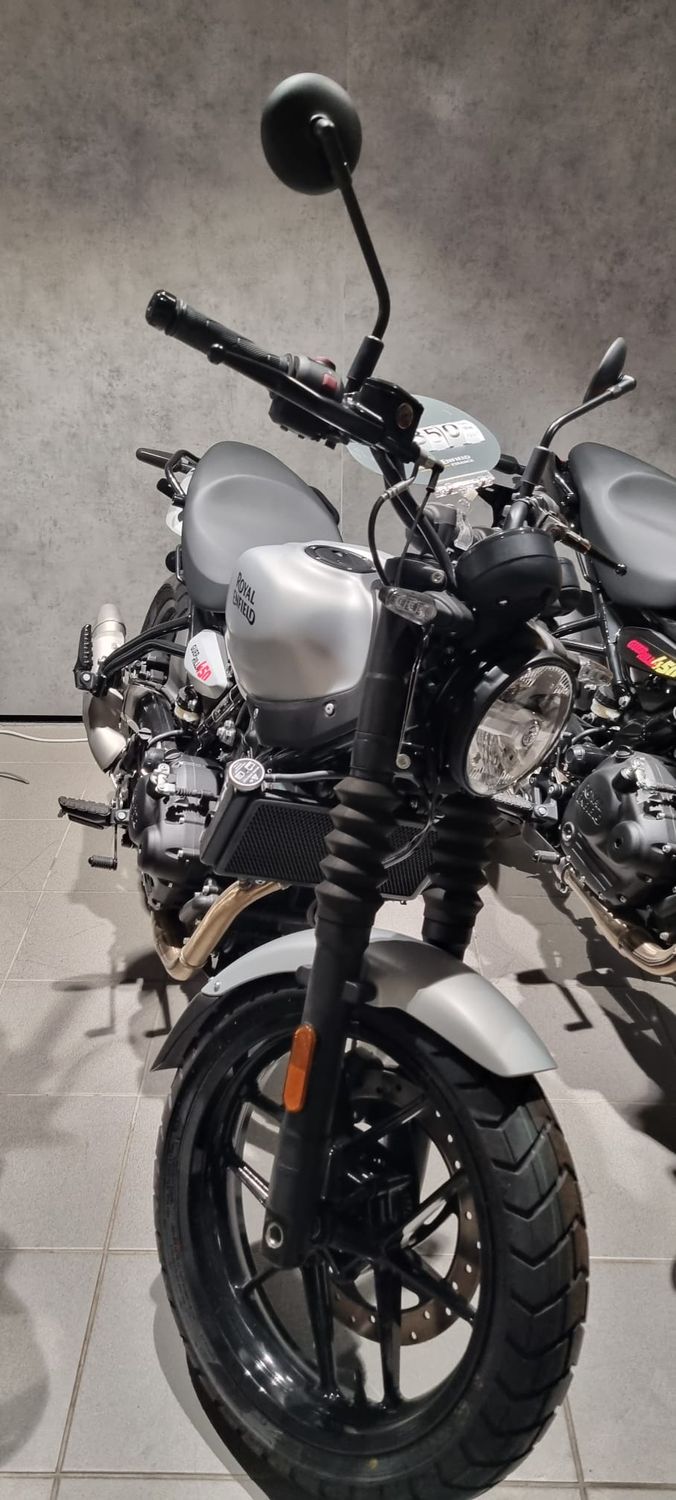 Royal Enfield Guerilla 450