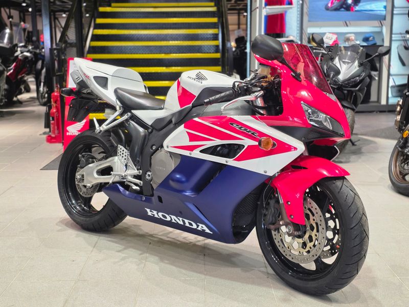 Honda CBR1000R Fireblade