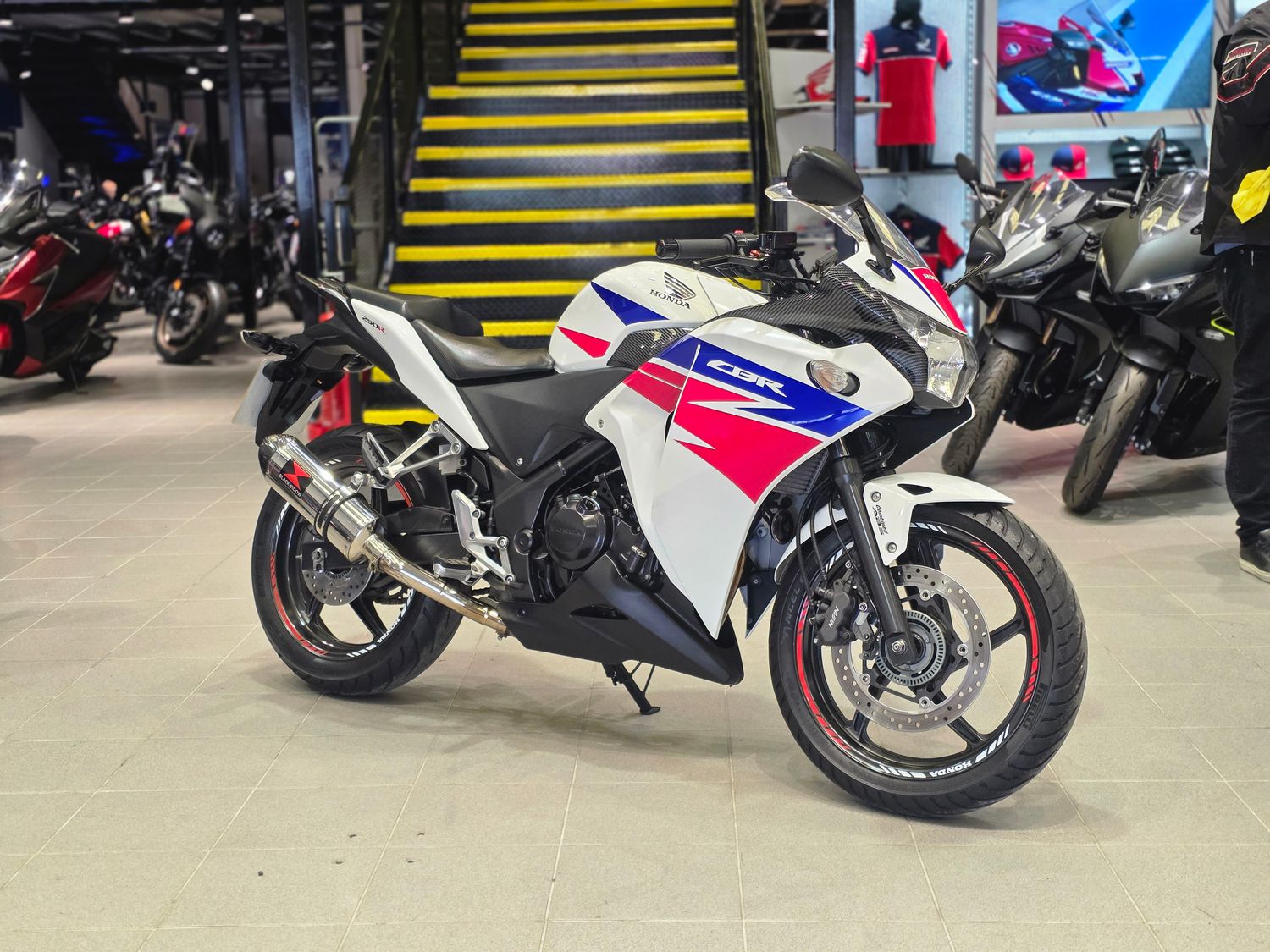 Honda CBR250