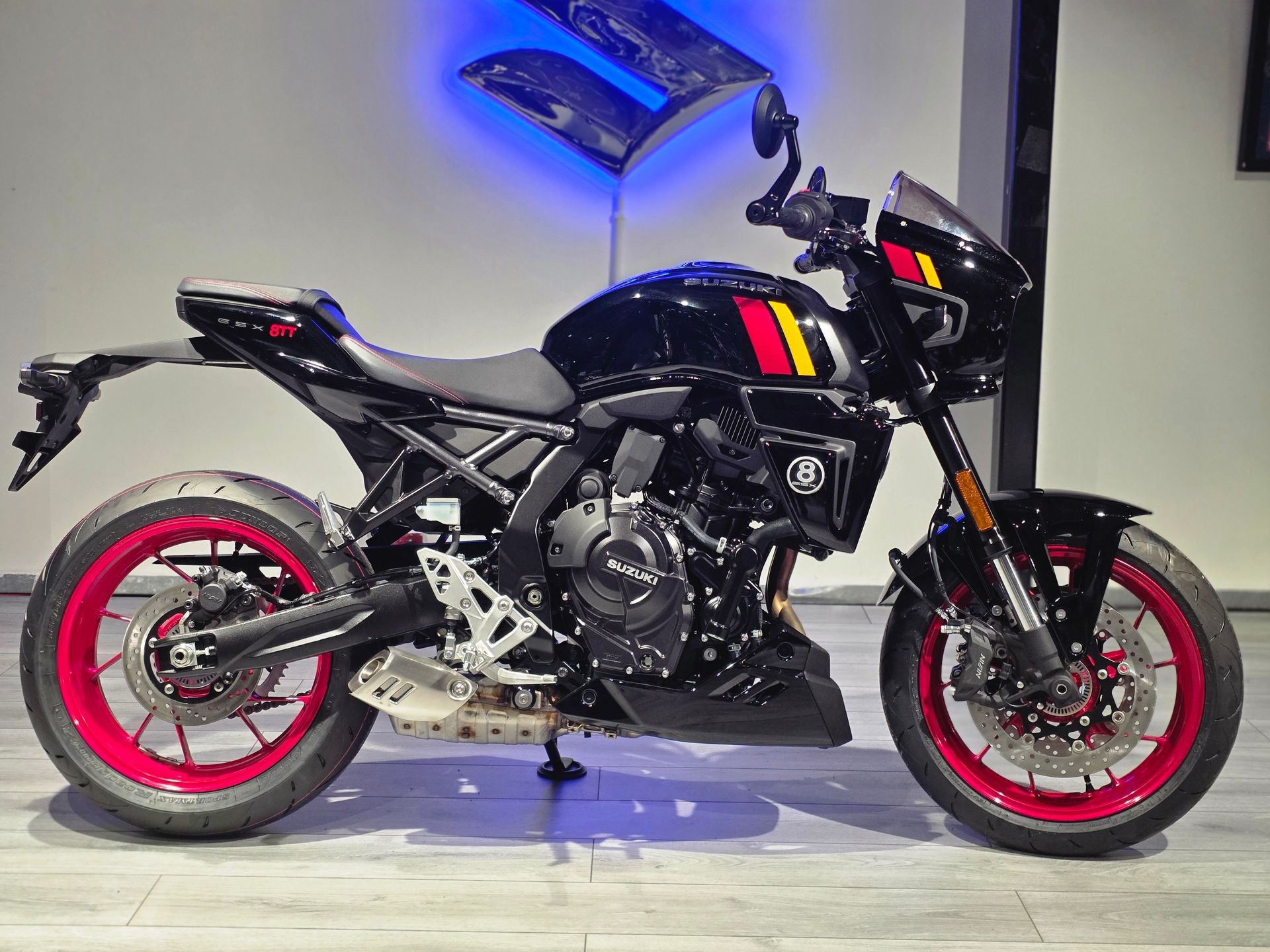 Suzuki GSX-8TT
